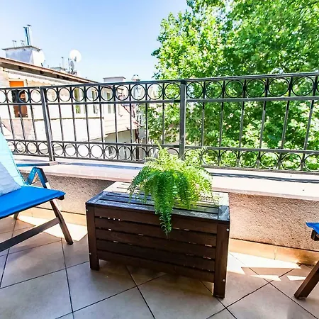 Blue Sky Apartament + Parking *